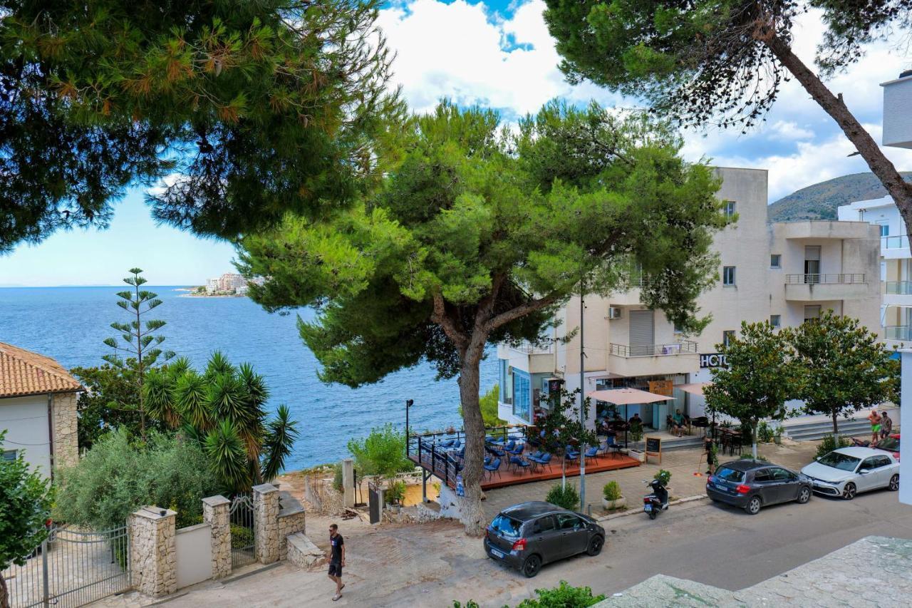 Hotel Havana Sarandë エクステリア 写真