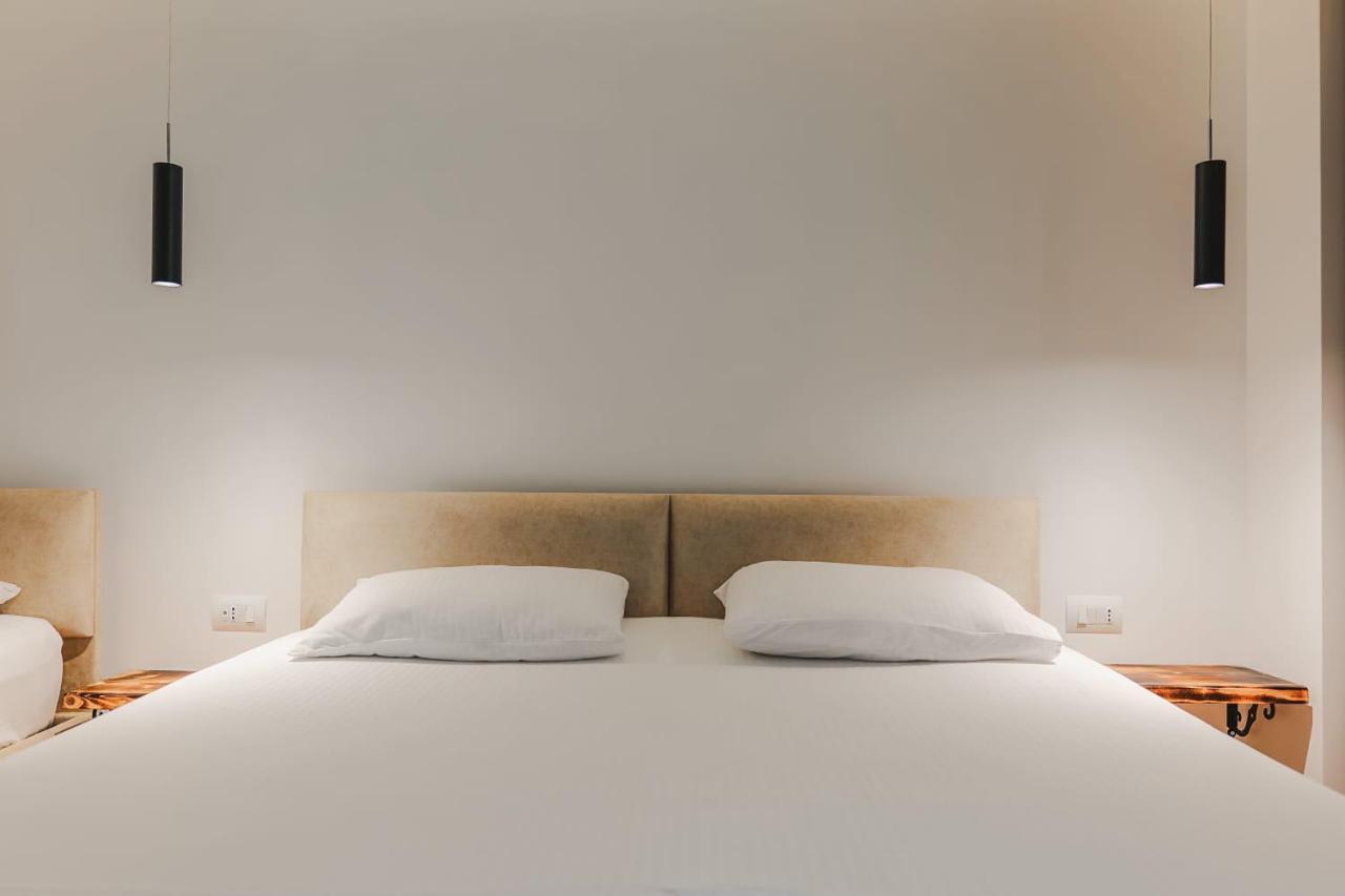 Hotel Havana Sarandë エクステリア 写真