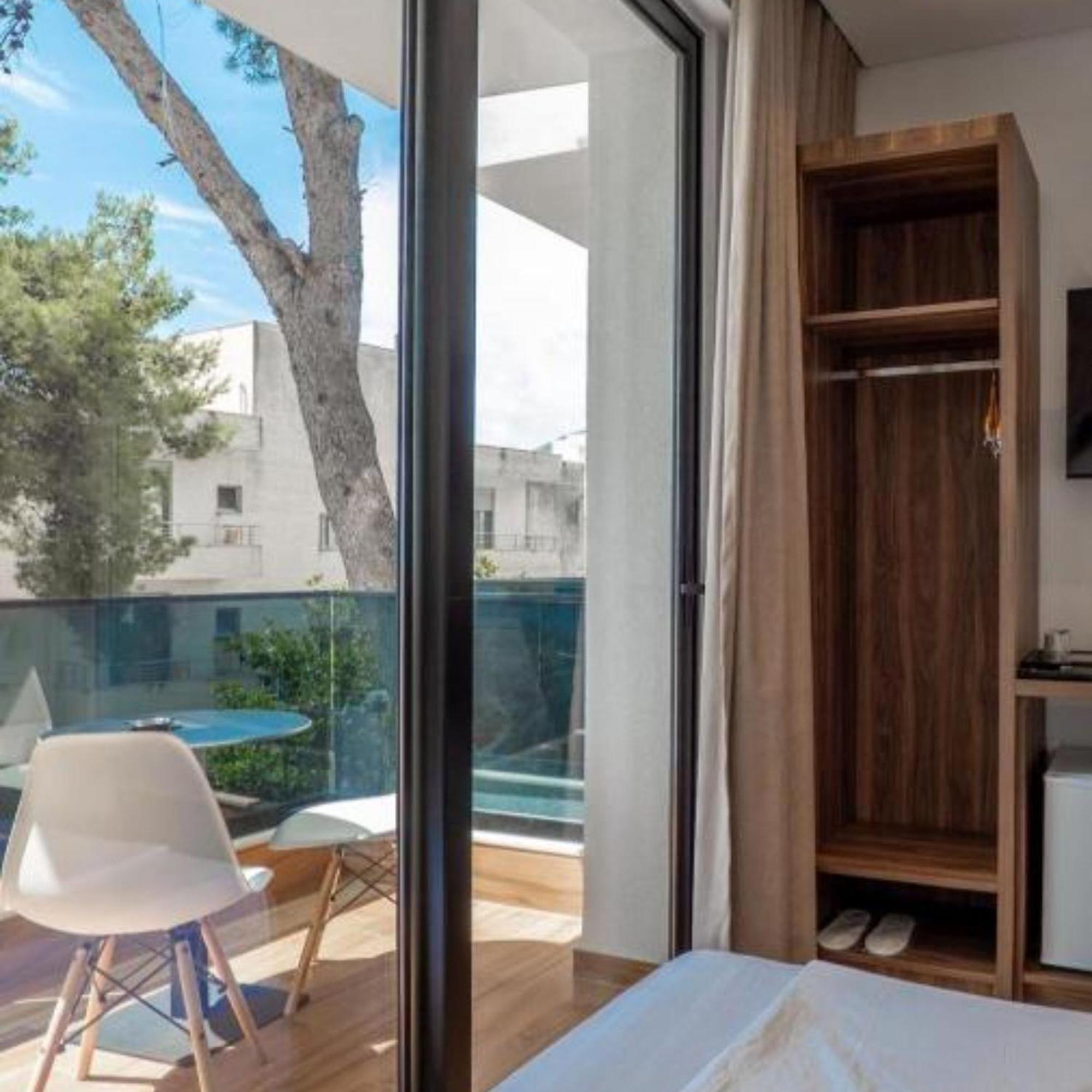 Hotel Havana Sarandë エクステリア 写真